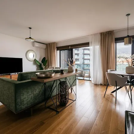 Beautiful Vista Mar Апартаменты *