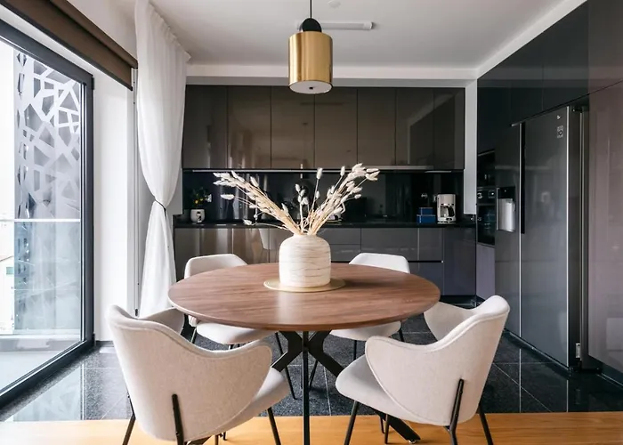 Beautiful Vista Mar Funchal (Madeira)